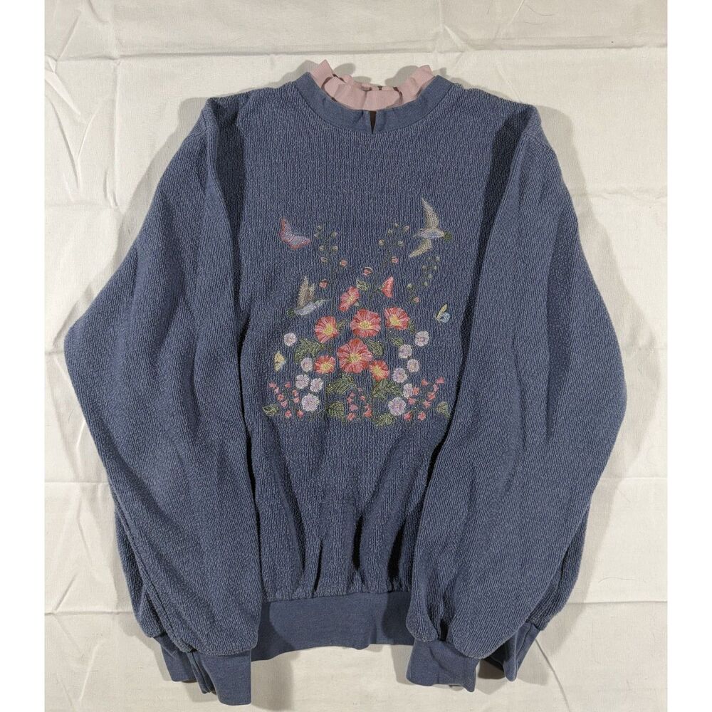 Vintage Women's Blue Hummingbird Floral Embroidered Ruffle Mock Neck Sweatshirt